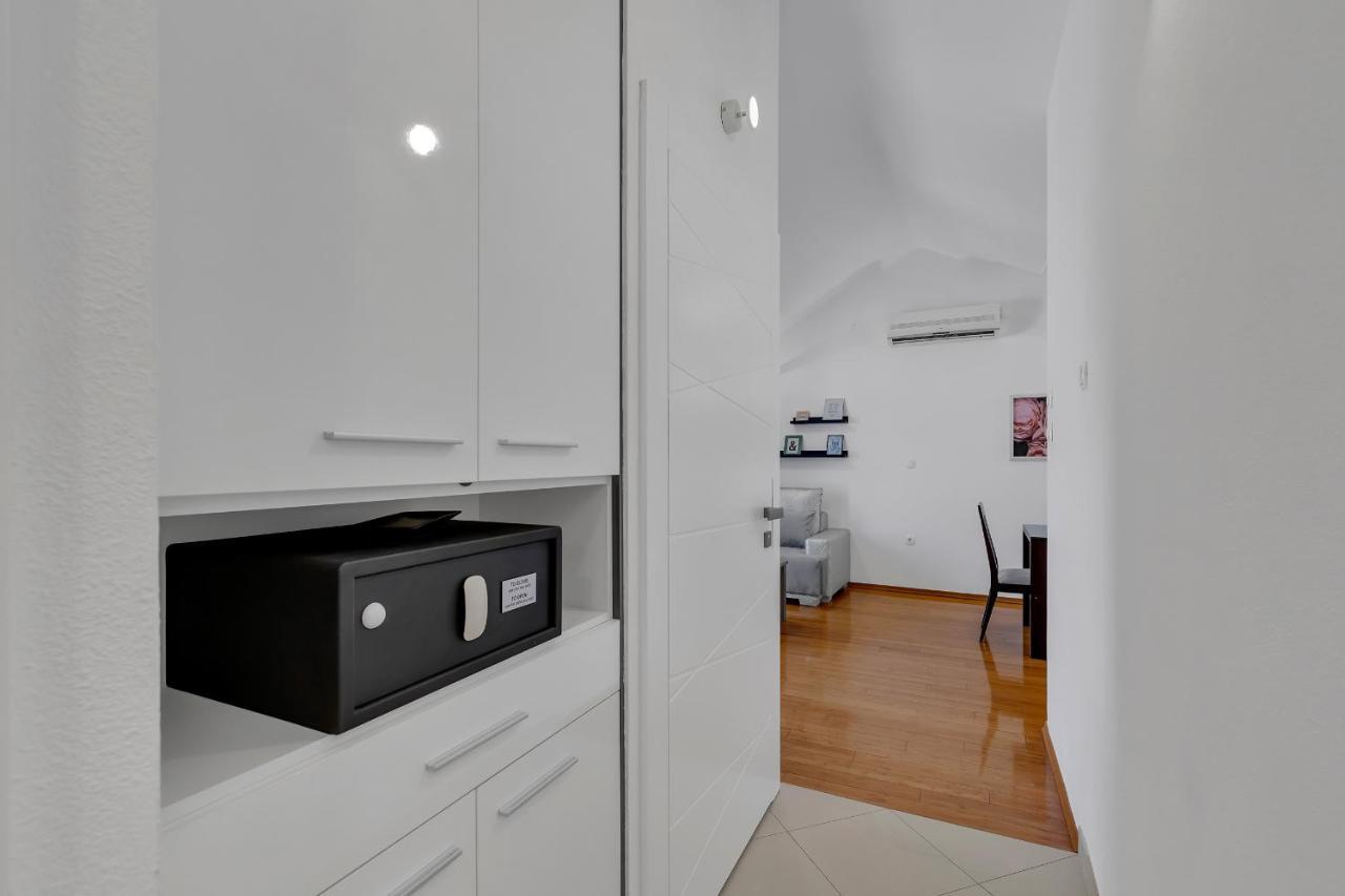 Luxury City Center Apartments Makarska Eksteriør bilde